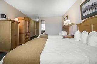 Econo Westside 3*
